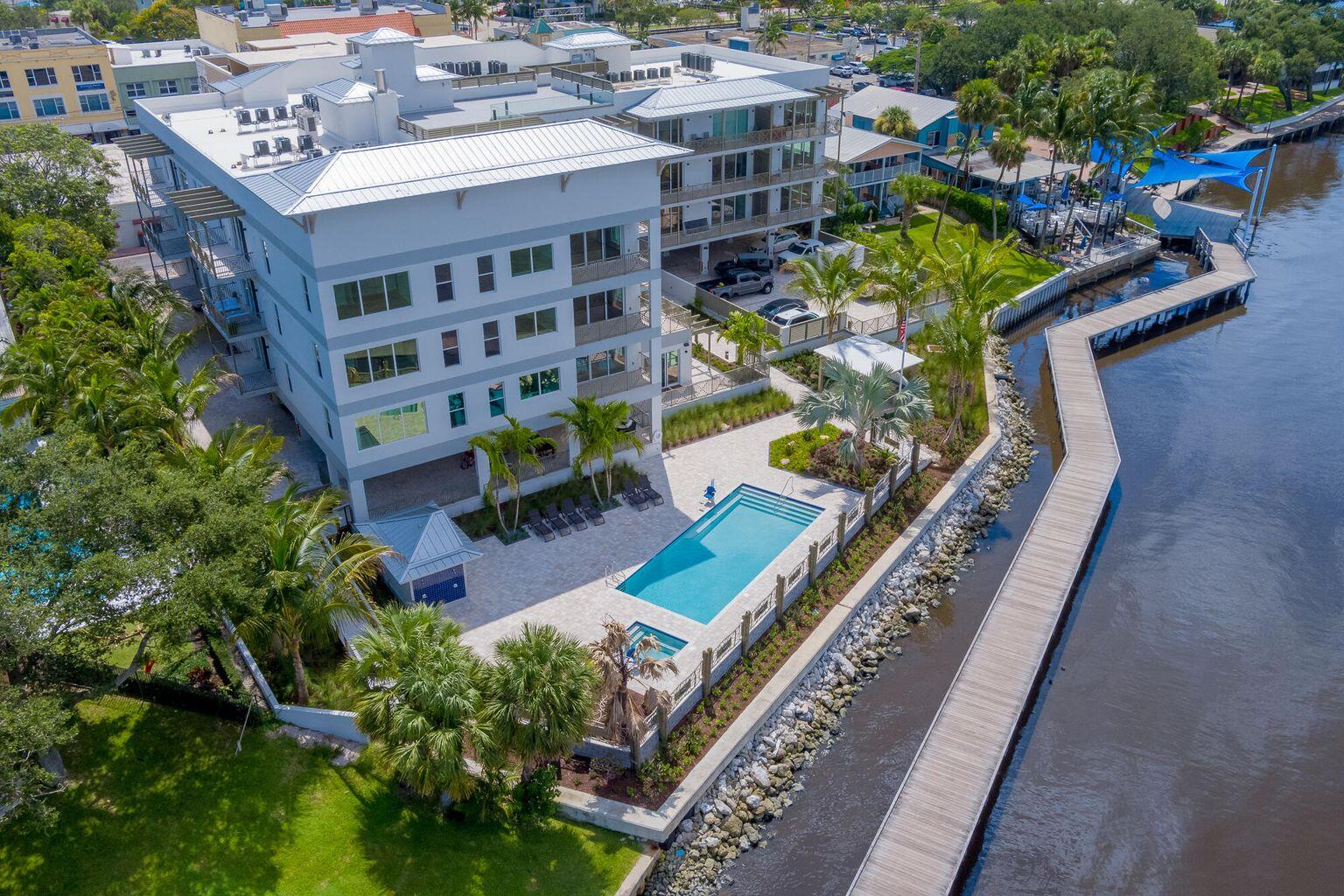 41 Southwest Seminole Street, Unit 410 Stuart, FL 34994 - Photo 44 of 54 41 SW Seminole Street 410 45