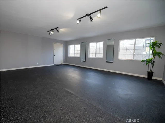 $730,000 | 5050 Coldwater Canyon Avenue, Unit 102, Sherman Oaks, CA 91423