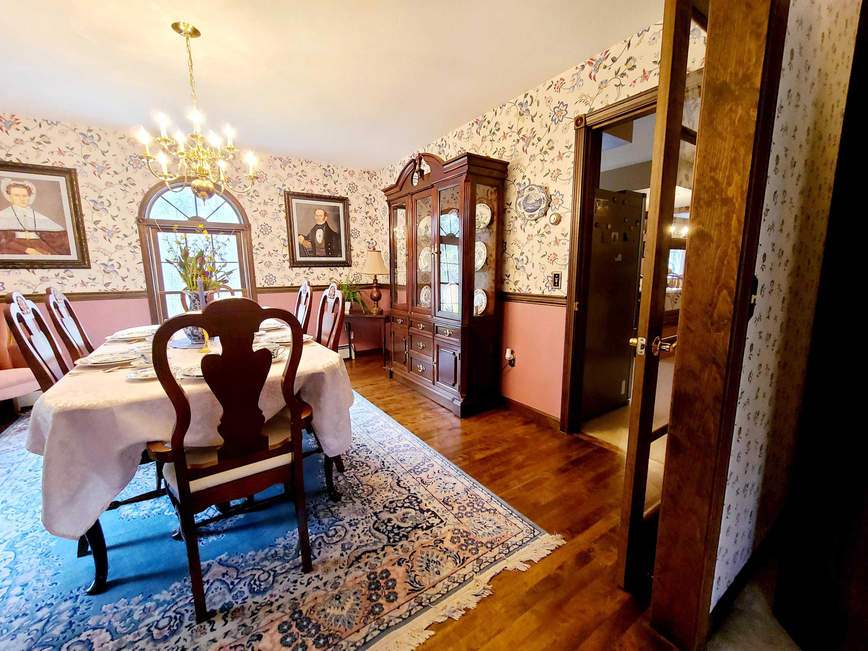 30 Silver Ridge Road Bangor, ME 04401 - Photo 26 of 102 Formal Dining