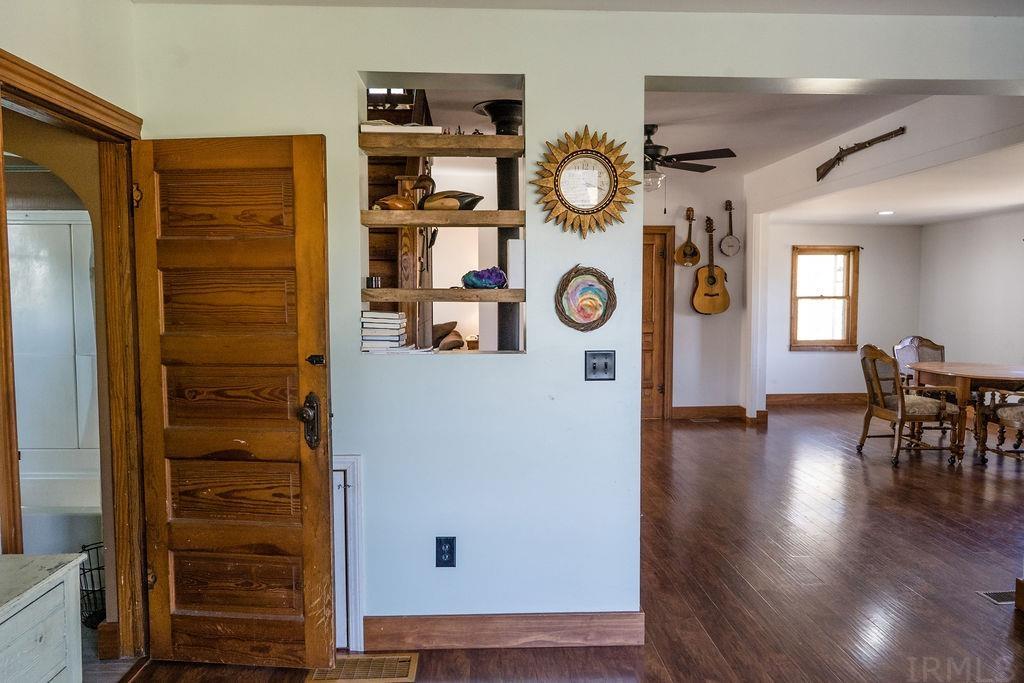 18889 9th Road Plymouth, IN 46563 - Photo 9 of 28 Gallery Image 9
