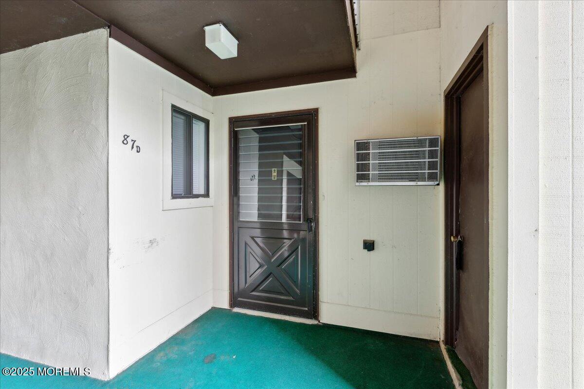 87 Arrowood Road, Unit D Manalapan, NJ 07726 - Photo 17 of 18 03-Image-5