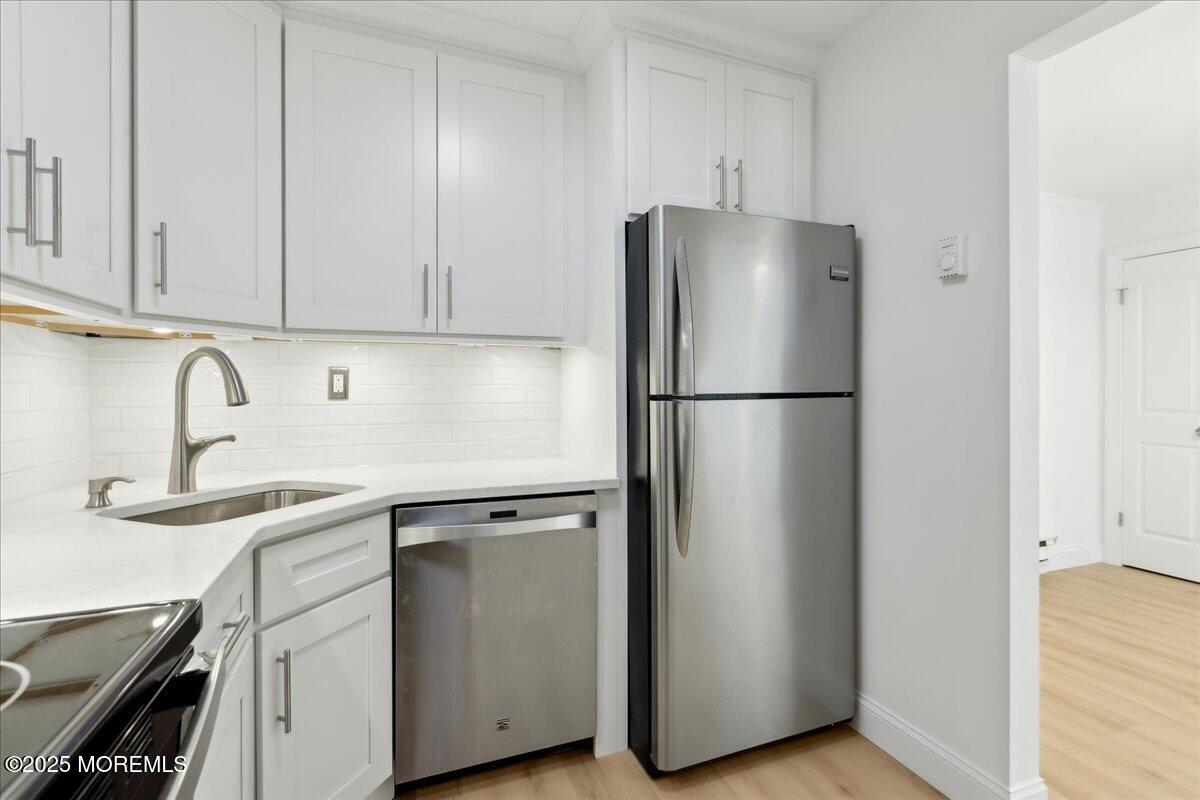 87 Arrowood Road, Unit D Manalapan, NJ 07726 - Photo 3 of 18 11-Image-13