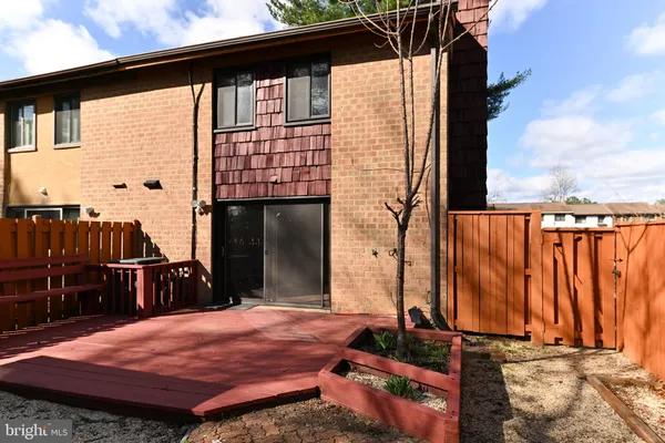 $2,300 | 6556 Frietchie Row, Columbia, MD 21045