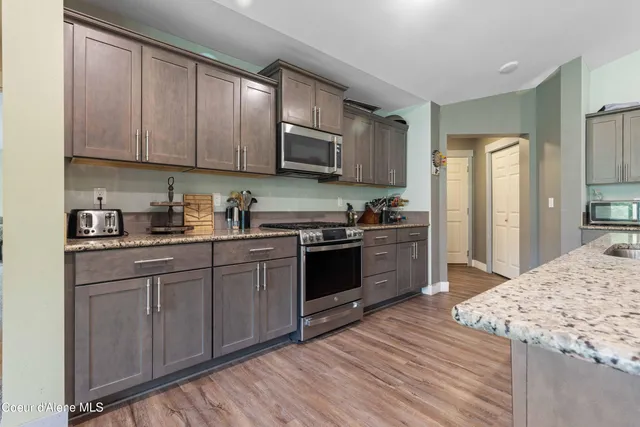 $935,000 | 53 Koyokuk Trail, Spirit Lake, ID 83869