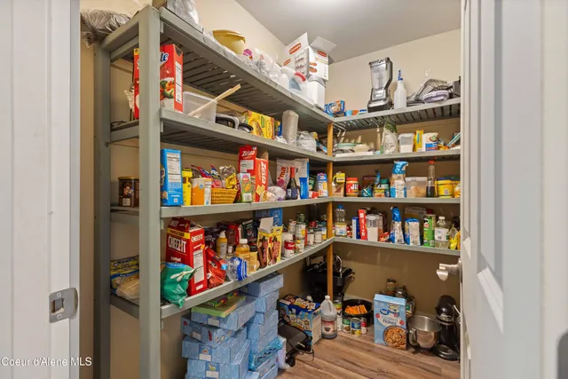 $935,000 | 53 Koyokuk Trail, Spirit Lake, ID 83869