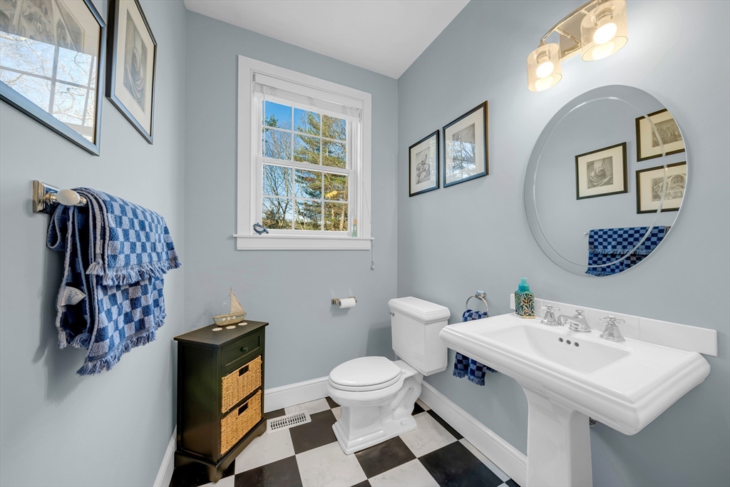 18 Stonebridge Road Groveland, MA 01834 - Photo 16 of 42 Gallery Image 16