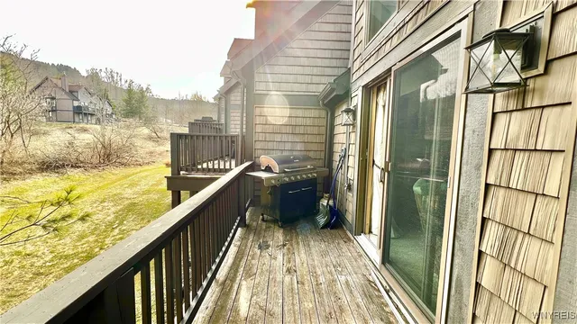 $484,900 | 105 Brookline, Ellicottville, NY 14731