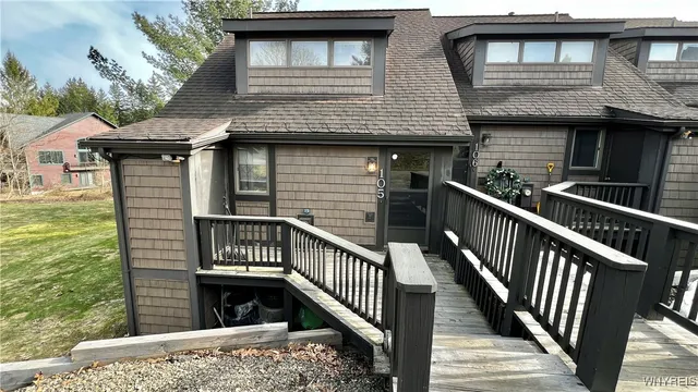 $484,900 | 105 Brookline, Ellicottville, NY 14731