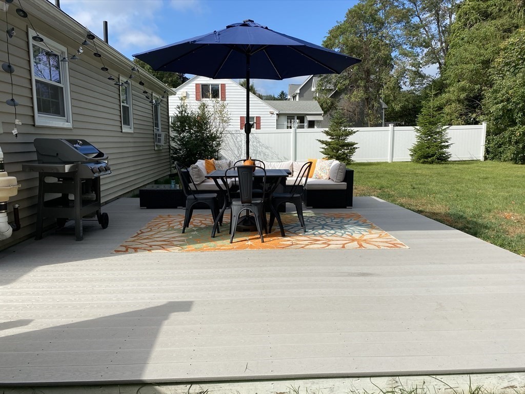 40 Hunnewell Road Worcester, MA 01606 - Photo 6 of 21 Gallery Image 6