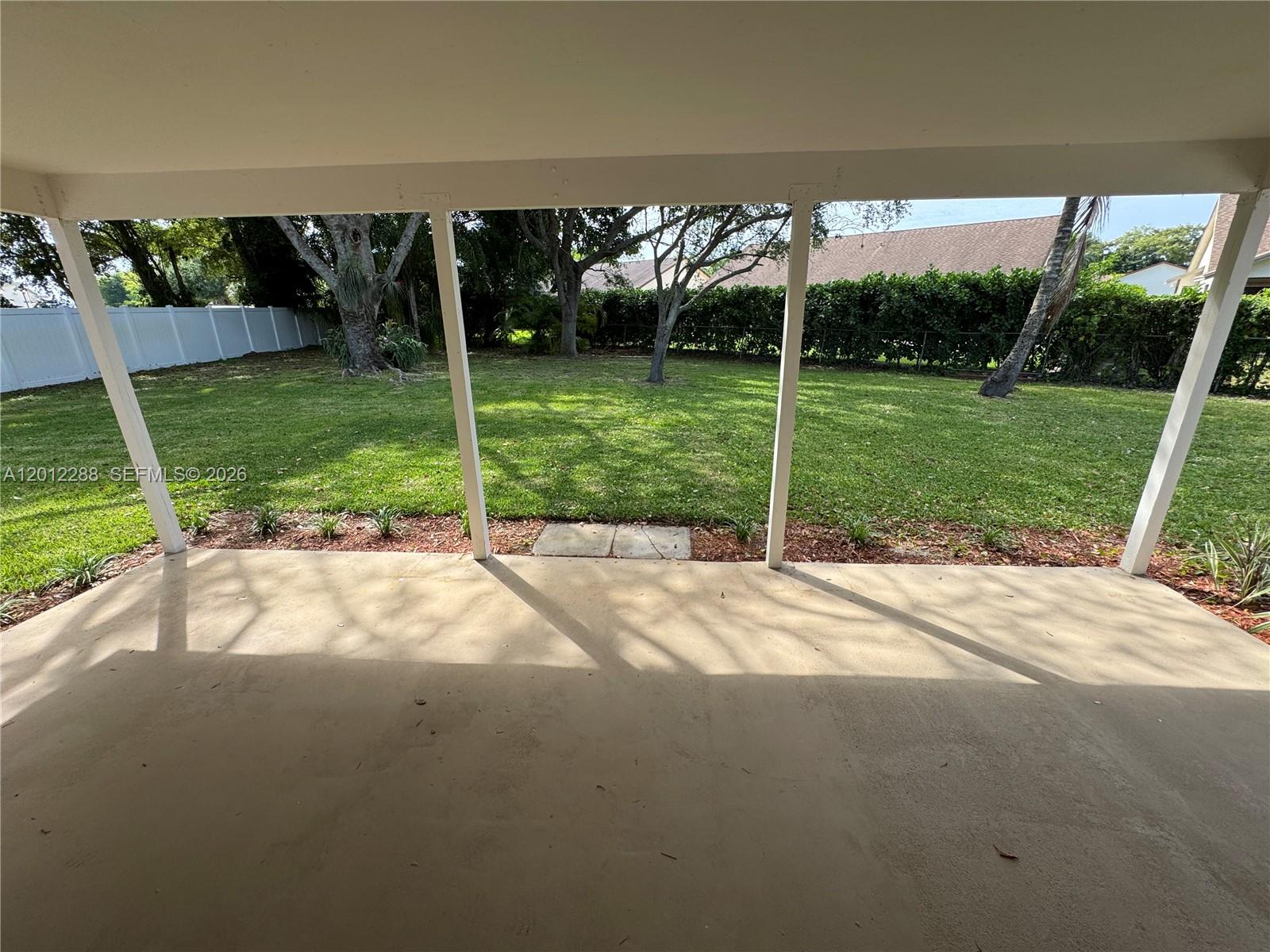 9234 Southampton Place Boca Raton, FL 33434 - Photo 20 of 22