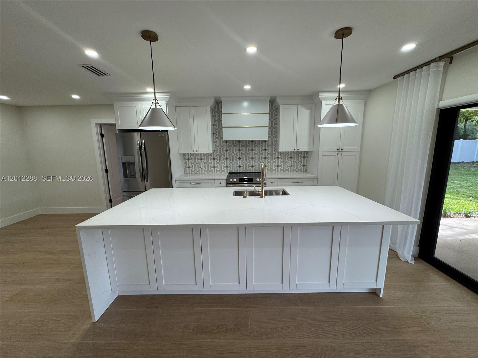 9234 Southampton Place Boca Raton, FL 33434 - Photo 5 of 22