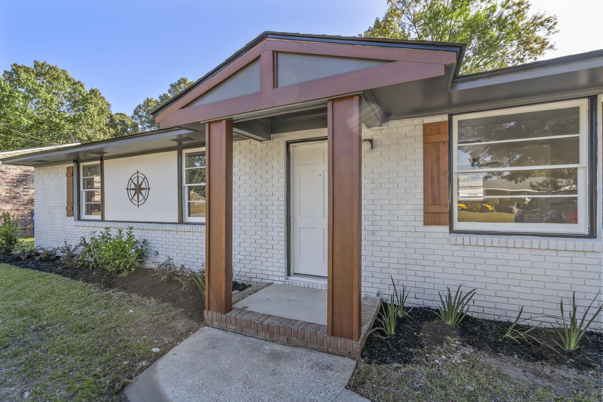3219 Bonanza Road Charleston, SC 29414 - Photo 1 of 20 SDH04931