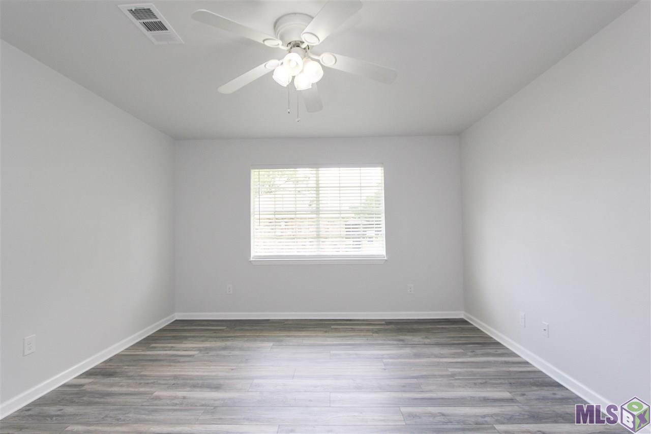 41136 Rhea Street Gonzales, LA 70737 - Photo 8 of 24 Gallery Image 8