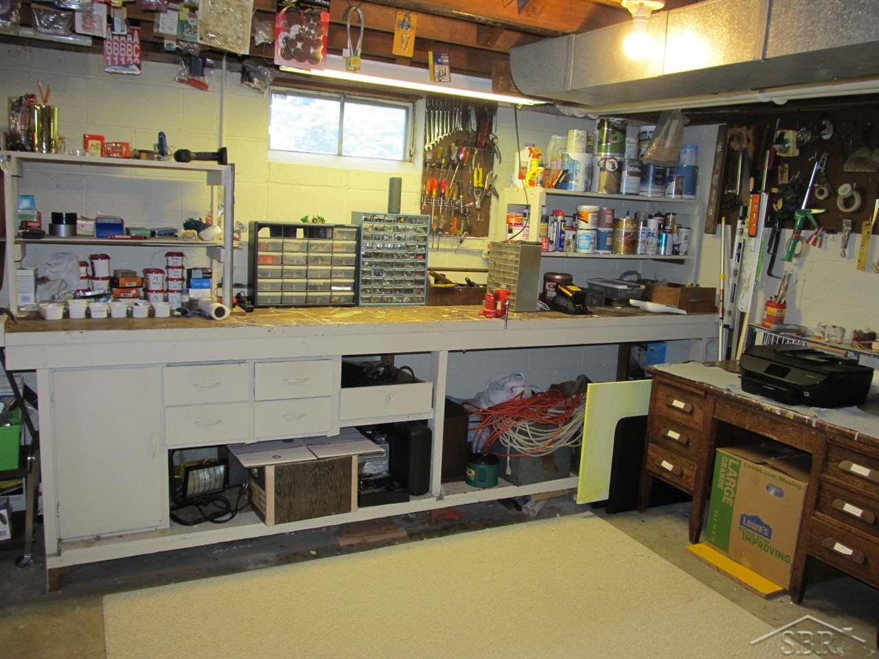 1935 Hatch Road Bay City, MI 48708 - Photo 16 of 24 50022303-15.JPG
