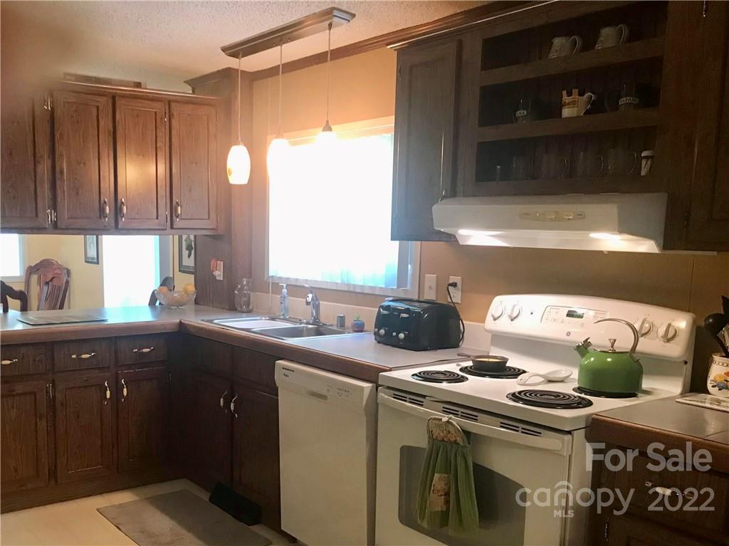 1720 Weaver Road Salisbury, NC 28147 - Photo 10 of 15 Gallery Image 10