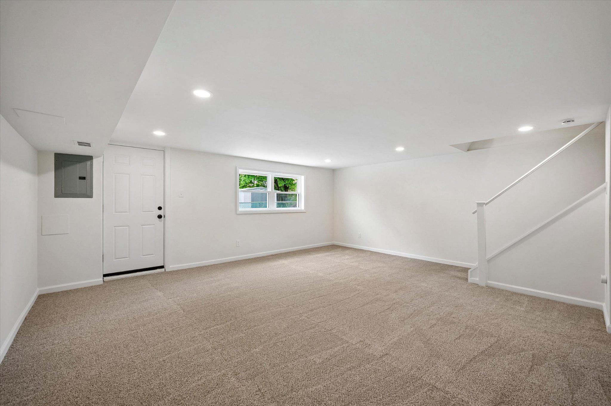3344 Kayford Circle Philadelphia, PA 19114 - Photo 20 of 25 Finished Basement
