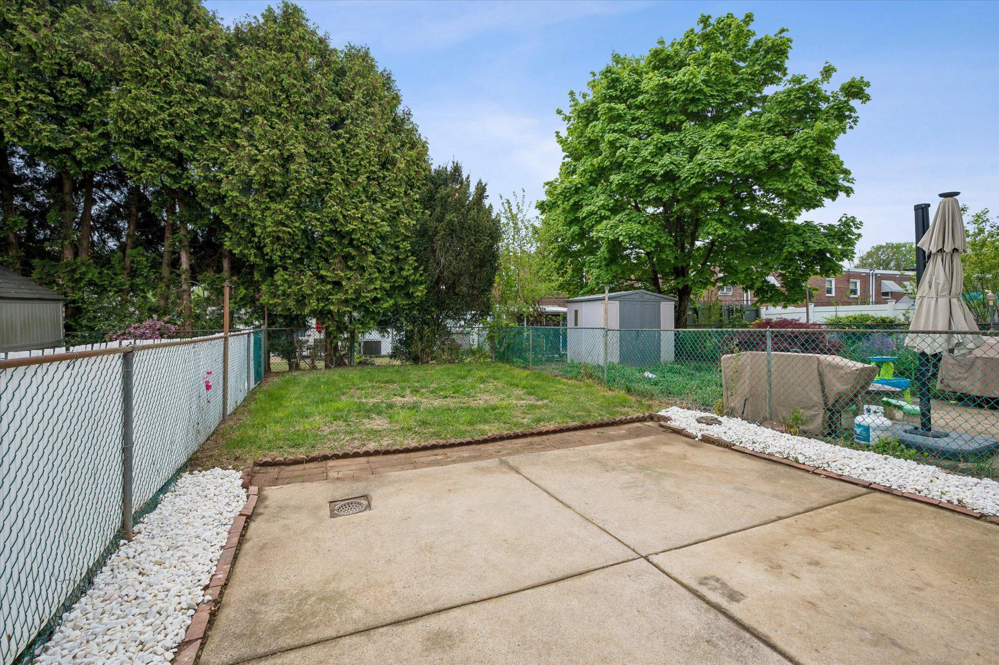 3344 Kayford Circle Philadelphia, PA 19114 - Photo 24 of 25 Fenced Yard and Patio