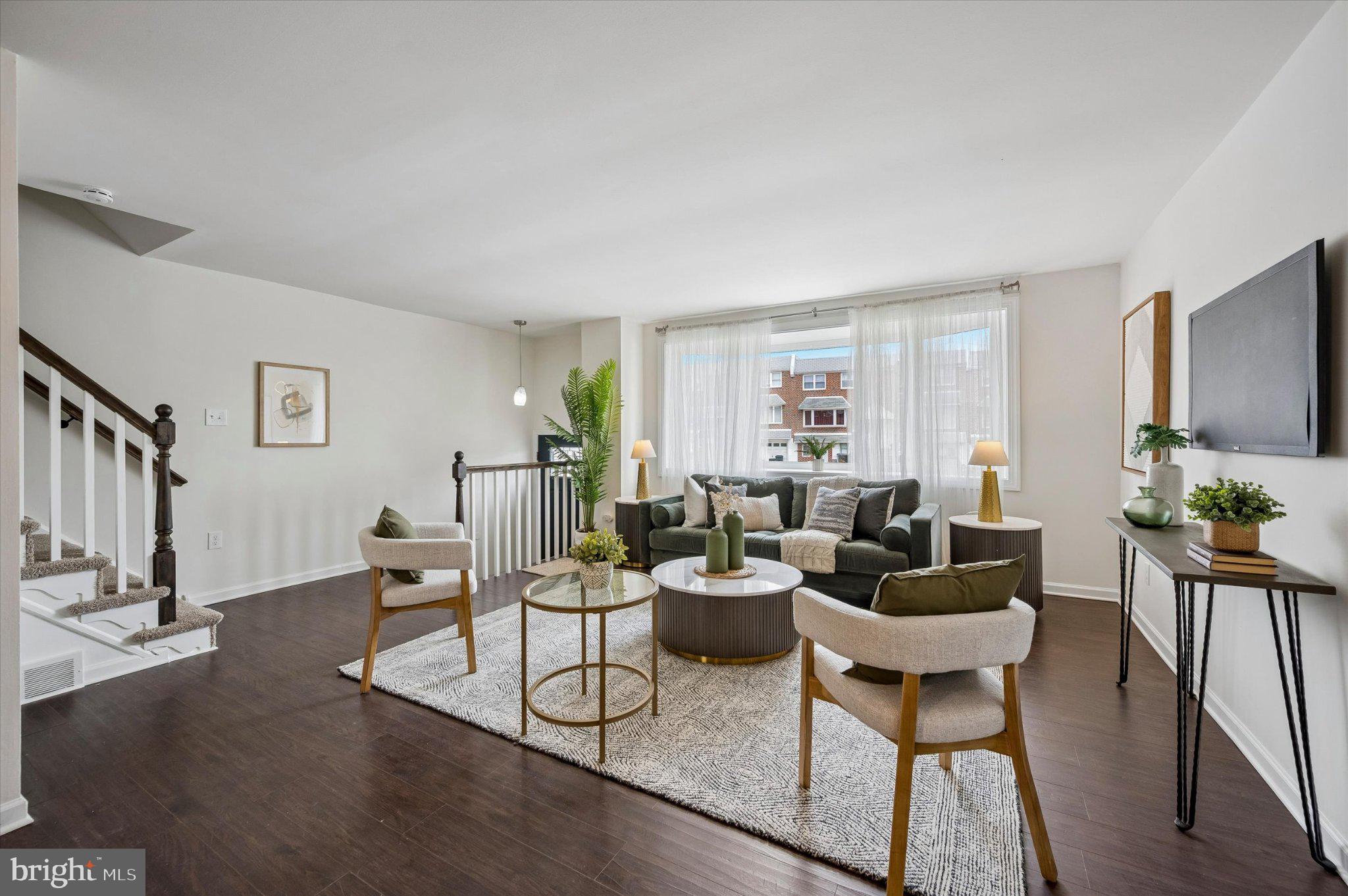 3344 Kayford Circle Philadelphia, PA 19114 - Photo 3 of 25 Bright and inviting living space.
