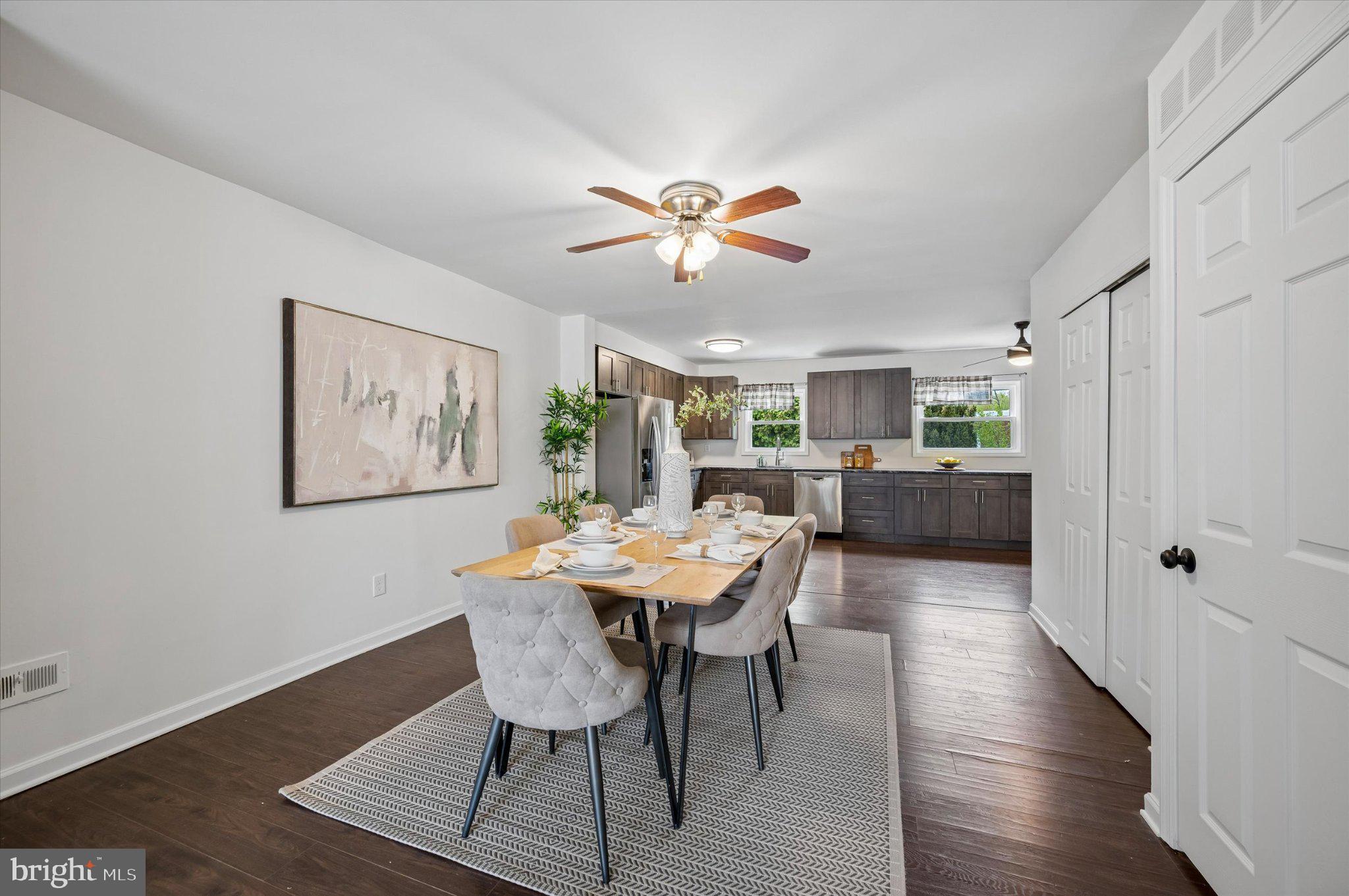3344 Kayford Circle Philadelphia, PA 19114 - Photo 6 of 25 Modern dining space with natural light.