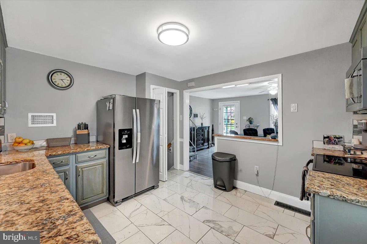 751 Noonan Road York, PA 17404 - Photo 14 of 42 Gallery Image 14