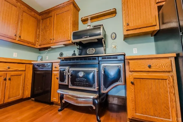 $595,000 | 3971 Stage Road, Concord, VA 24538