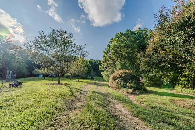 $595,000 | 3971 Stage Road, Concord, VA 24538