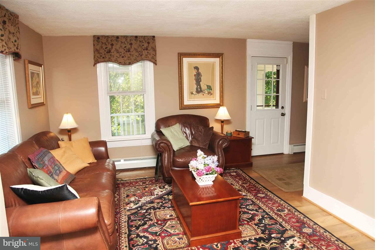 7958 Church Road Felton, PA 17322 - Photo 6 of 30