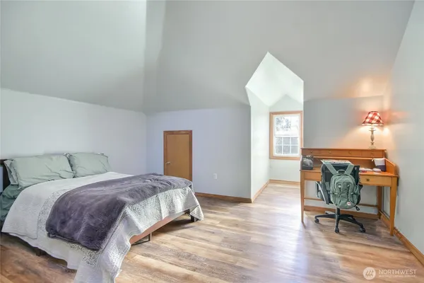 $950,000 | 24608 Southeast 387th Street, Enumclaw, WA 98022