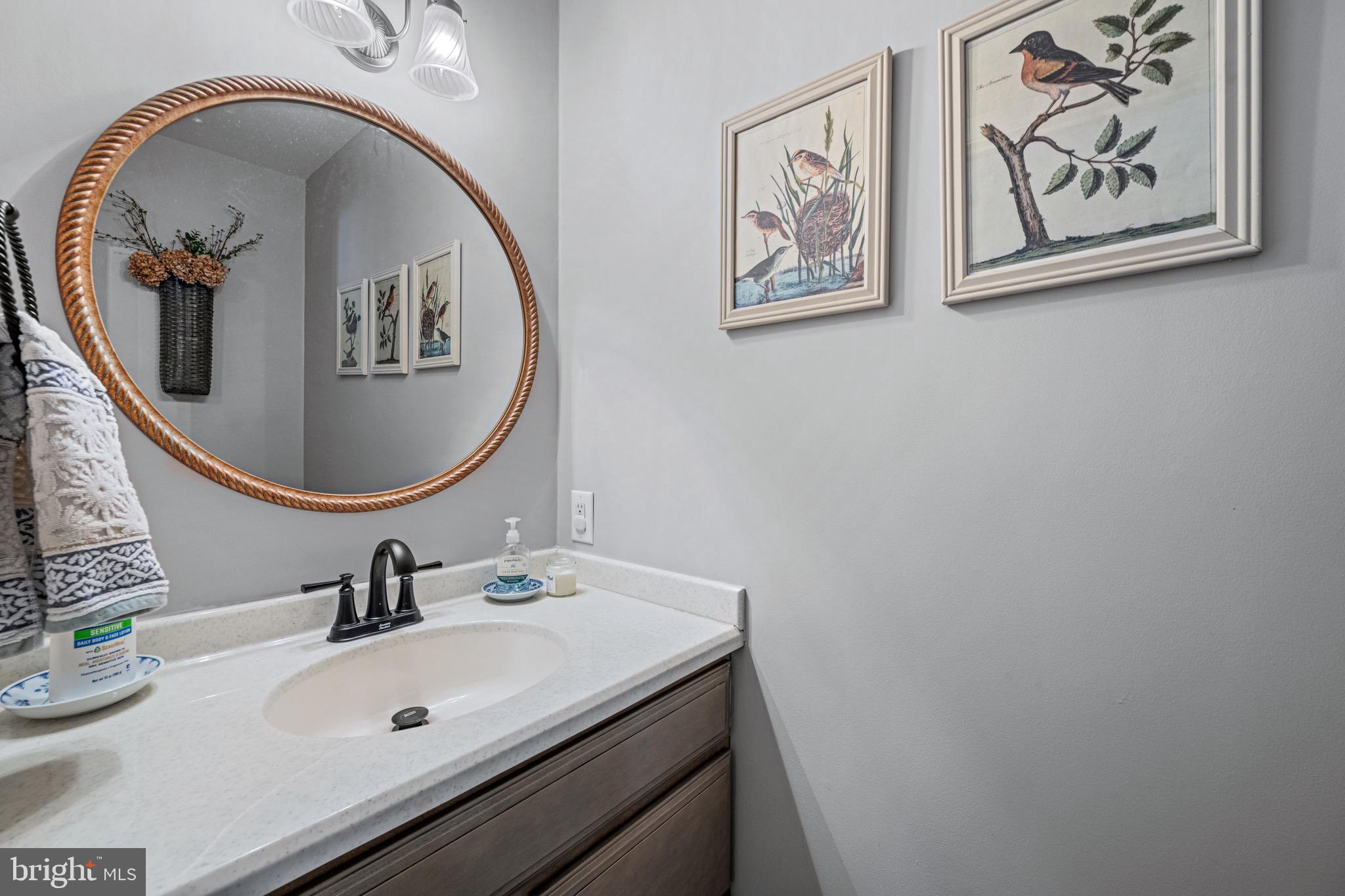 13707 Killarney Court Phoenix, MD 21131 - Photo 25 of 60 Main level powder room