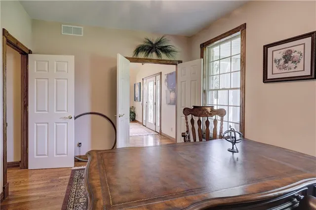 $525,000 | 124 Huntington Circle, Pittsburg, KS 66762