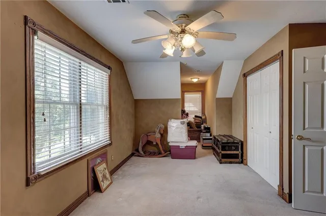 $525,000 | 124 Huntington Circle, Pittsburg, KS 66762