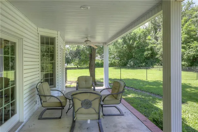 $525,000 | 124 Huntington Circle, Pittsburg, KS 66762