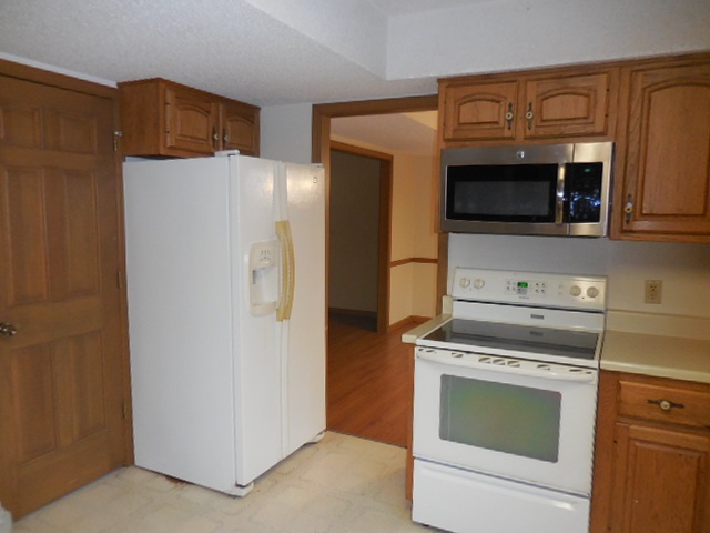 23024 Campbell Road Spencerville, IN 46788 - Photo 8 of 32 Gallery Image 8