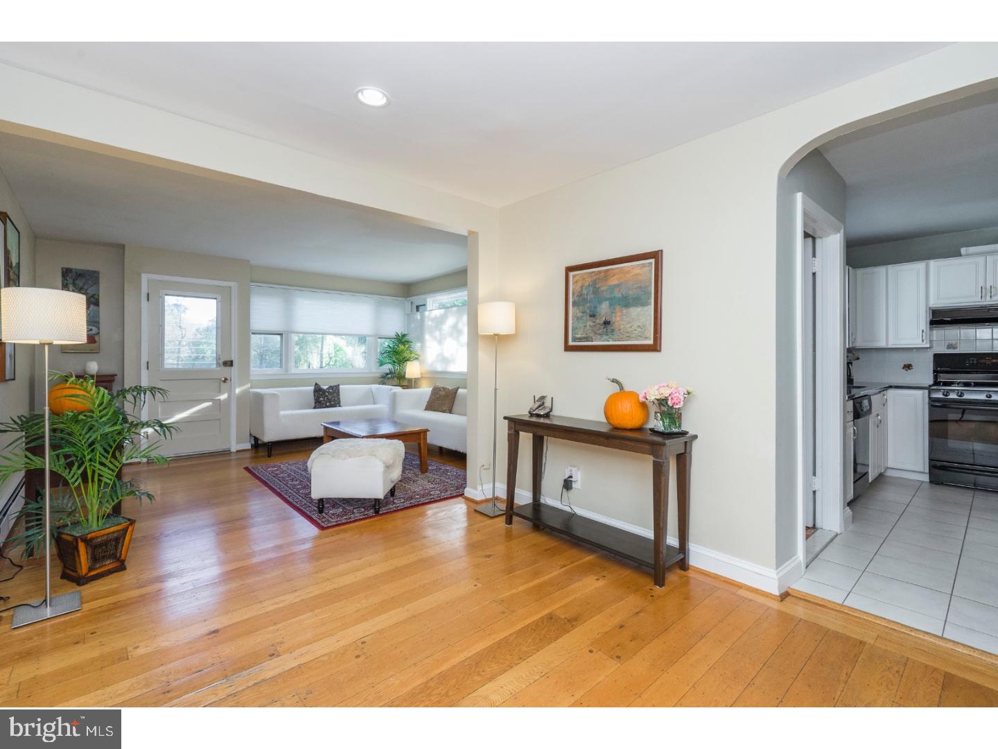 7905 Cobden Road Glenside, PA 19038 - Photo 8 of 24