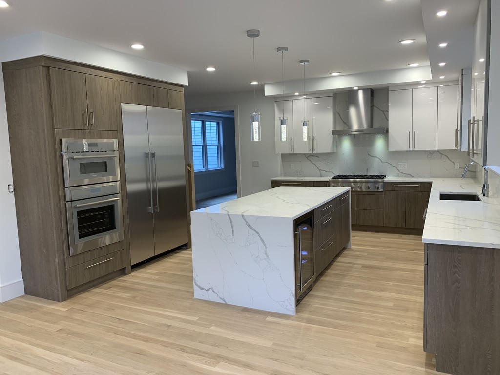 102 Thurston Road, Unit 102 Newton, MA 02464 - Photo 12 of 35 Gallery Image 12