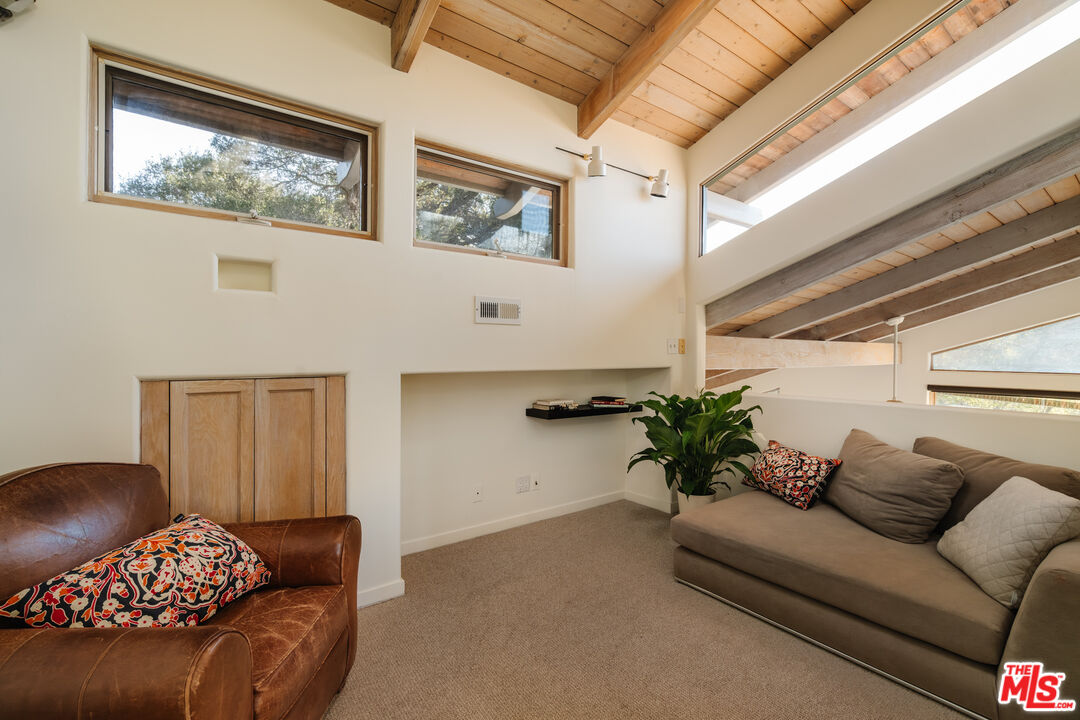 229 Muerdago Road Topanga, CA 90290 - Photo 43 of 59