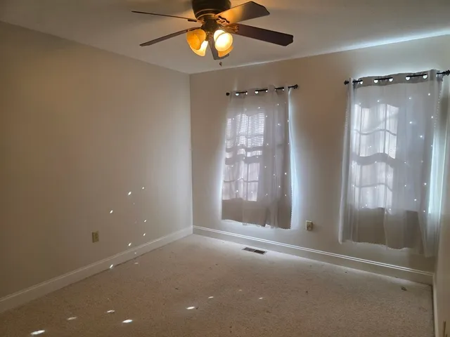 a view of empty room with window