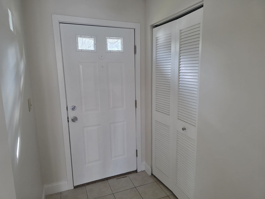 1201 Spring Valley Drive, Unit 1201 Andover, MA 01810 - Photo 16 of 18 a view of front door