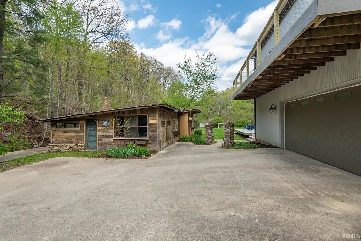 5665 East Kerr Road Bloomington, IN 47408 - Photo 26 of 36 Gallery Image 26