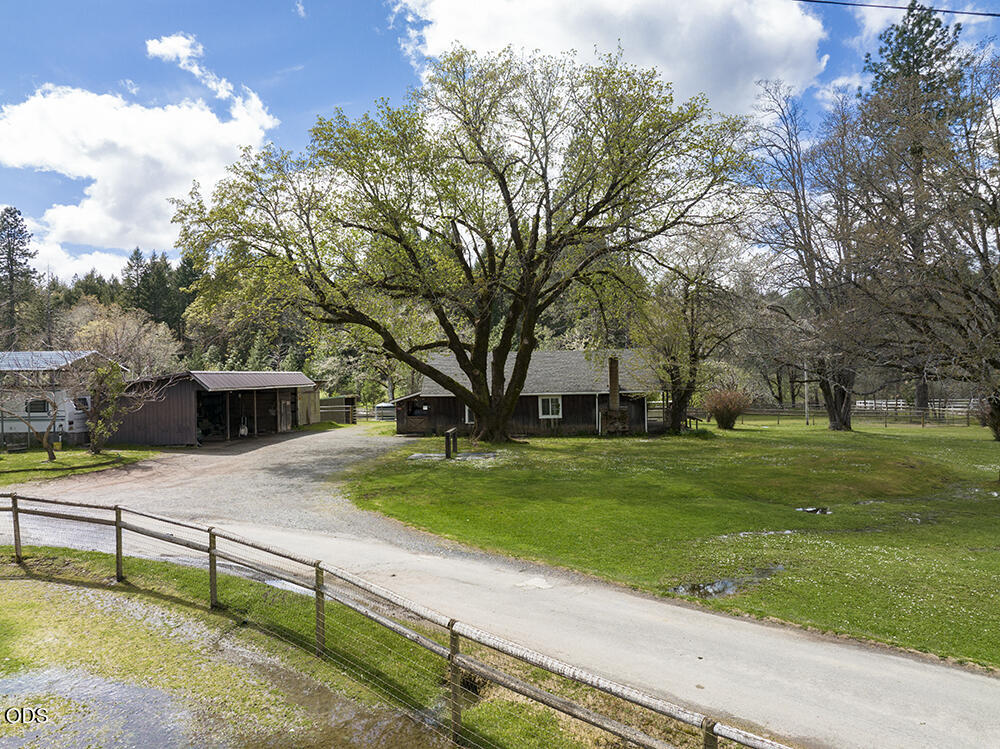 910 Reeves Creek Road Selma, OR 97538 - Photo 65 of 73