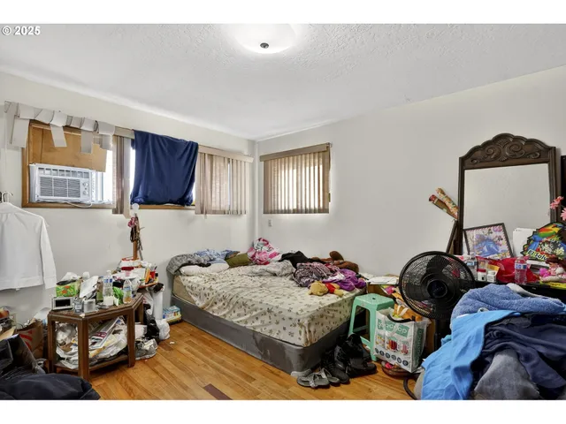 $460,000 | 4715 Southeast 94th Avenue, Portland, OR 97266