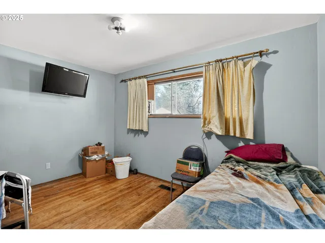 $460,000 | 4715 Southeast 94th Avenue, Portland, OR 97266