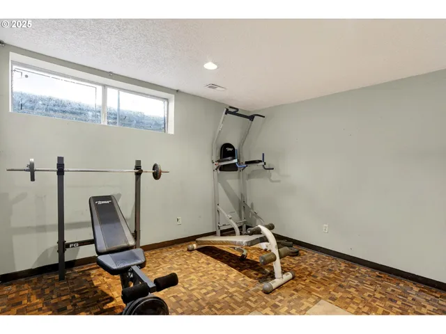 $460,000 | 4715 Southeast 94th Avenue, Portland, OR 97266