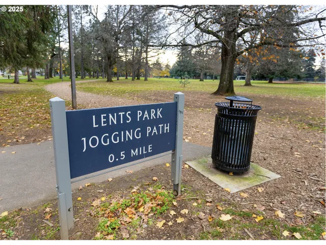 $460,000 | 4715 Southeast 94th Avenue, Portland, OR 97266