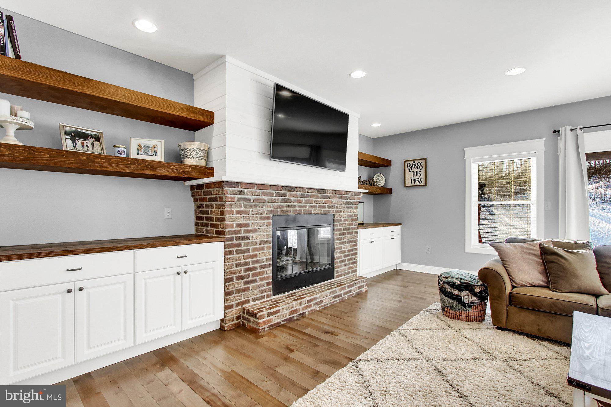 4588 Sportsman Club Road Spring Grove, PA 17362 - Photo 9 of 39