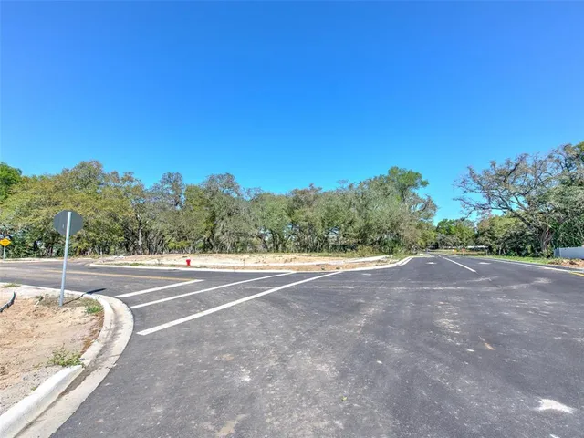 a view of a tennis court