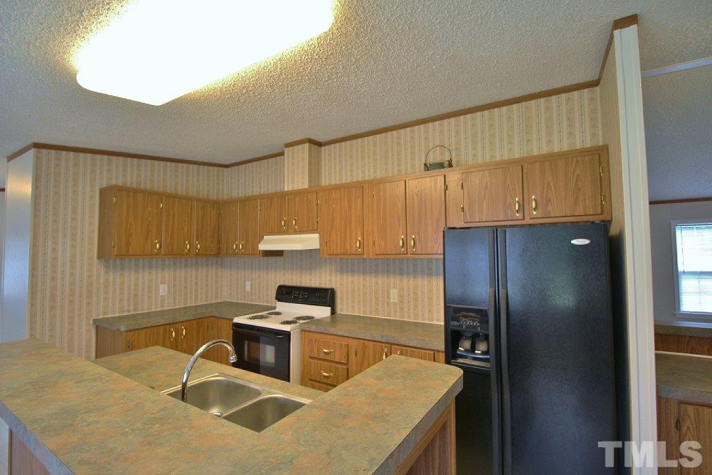 12611 Farm Ridge Road Zebulon, NC 27597 - Photo 4 of 12 Gallery Image 4
