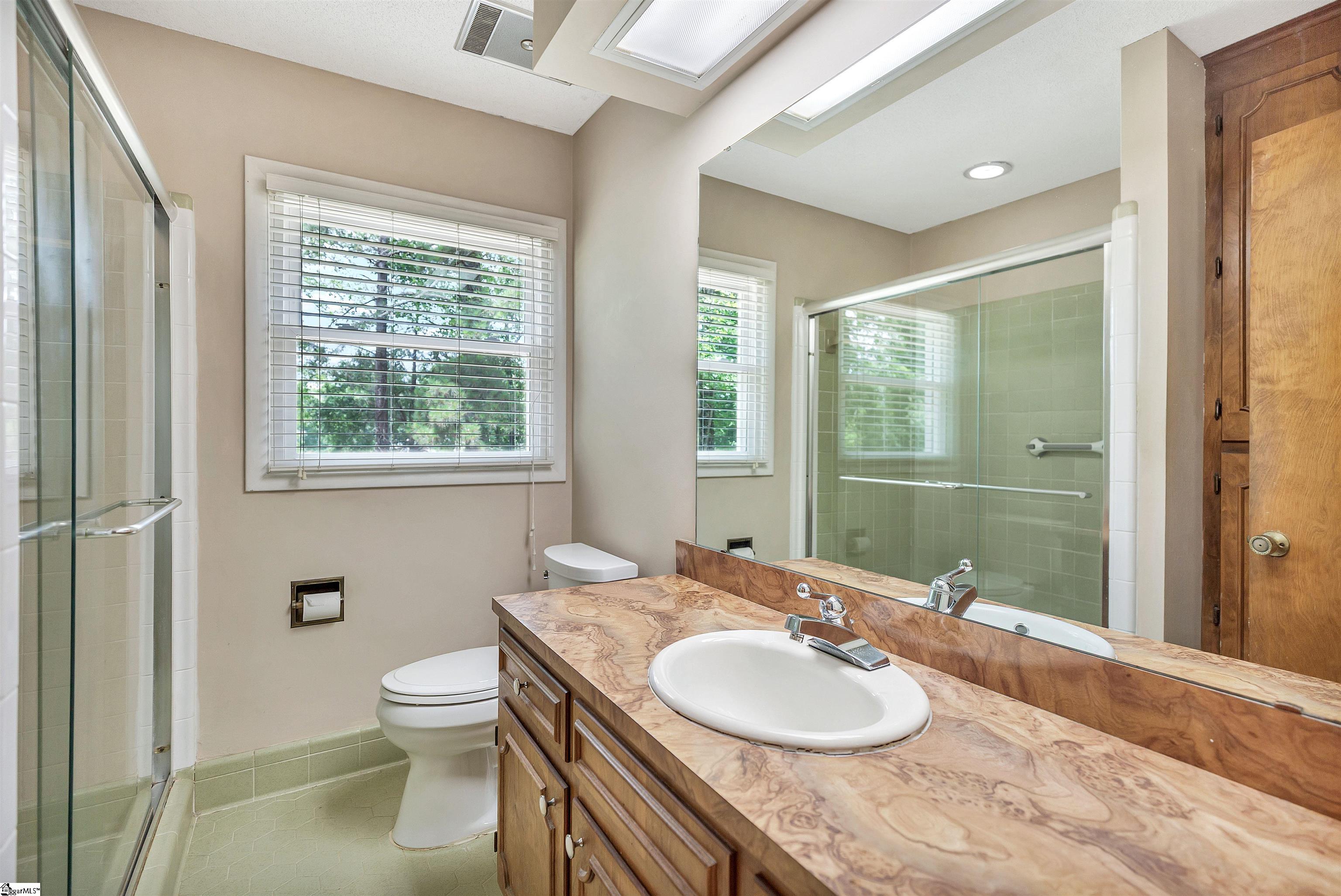 421 Cathey Road Anderson, SC 29621 - Photo 14 of 35