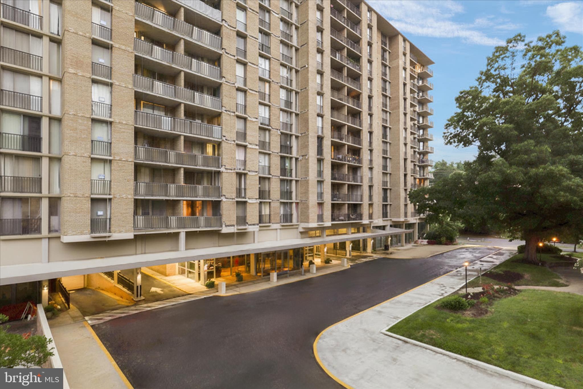 4600 South Four Mile Run Drive, Unit 207 Arlington, VA 22204 - Photo 38 of 53