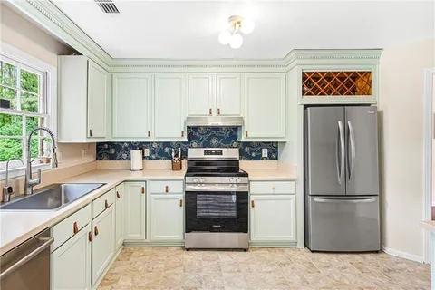 $468,900 | 105 Leyland Court, Fayetteville, GA 30215